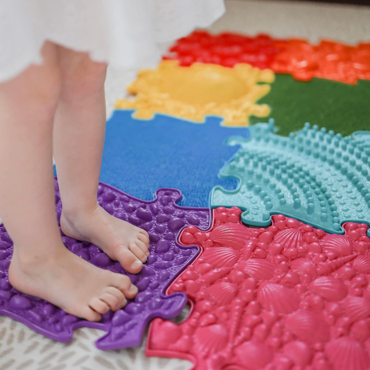 Sensory Playmat by Muffik - Why kids should go barefoot more! – TINNITOTS