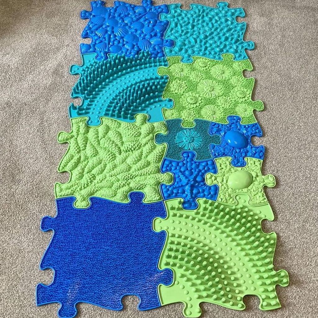 Sensory play mats by Muffik can provide a calming and soothing experience for children, which can help promote emotional regulation and reduce stress and anxiety.